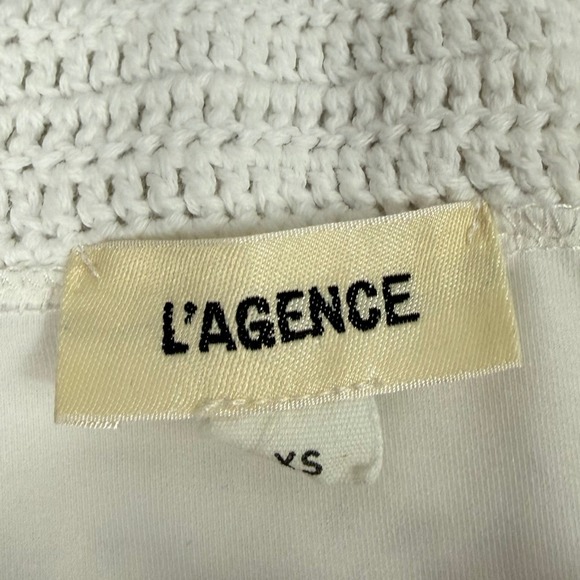 L'AGENCE White Crochet Off Shoulder Crop Top XS - Picture 3 of 6